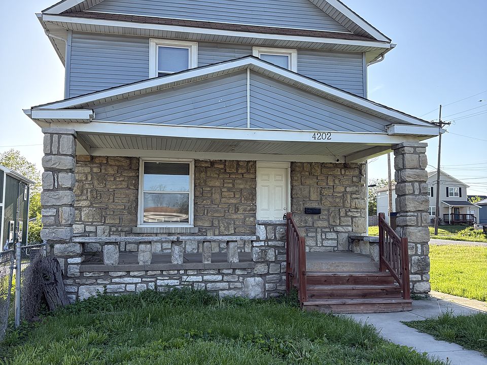 1st image of 4202 Pearl St