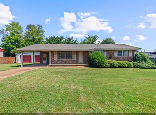 317 State St, Muscle Shoals, AL 35661
