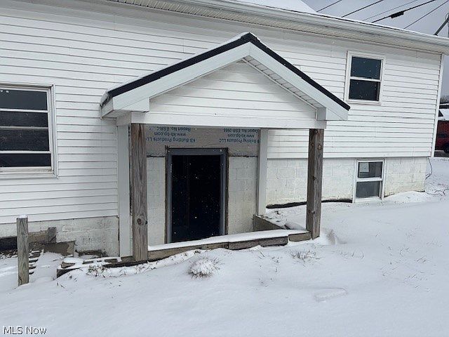 1st image of 16310 Madison Rd