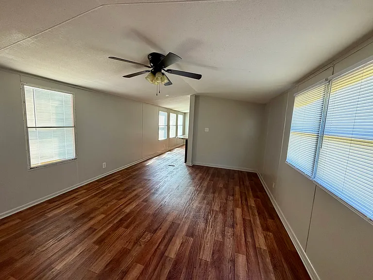 116 Gold Dust Ln — Photo 3