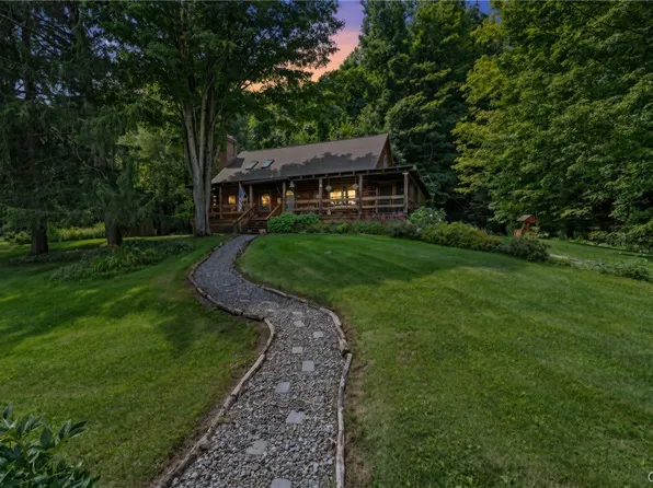 1239 W Valley Rd, Preble, NY 13141