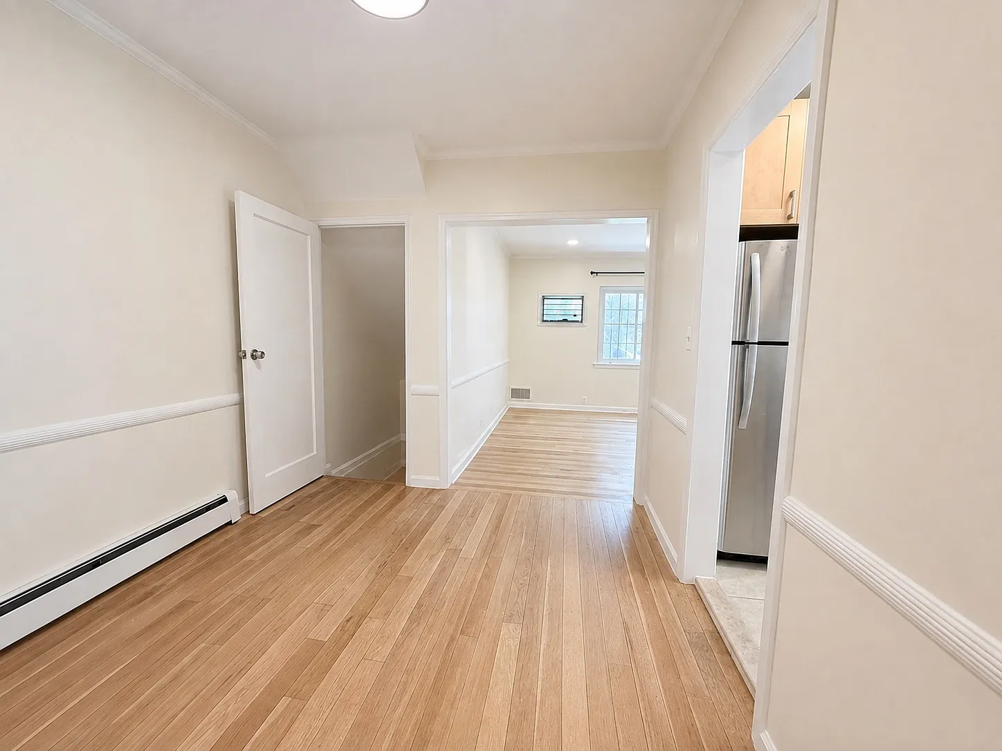 2 bed, 1025 sqft, $3,800 — Photo 1