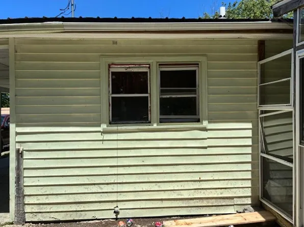 3315 Hovekamp Rd, Paducah, KY 42003