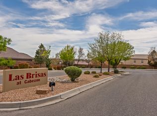 2136 Las Brisas Cir, Rio Rancho, NM 87124
