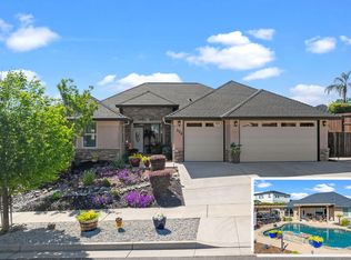 372 Stinson Loop, Redding, CA 96003