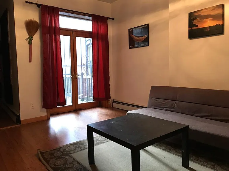 32 Cunard St #1 — Photo 9