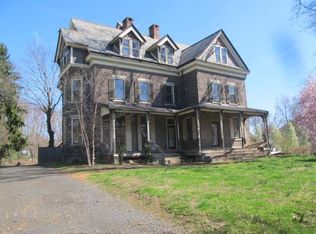 93 Vanderveer Ave, Holland, PA 18966