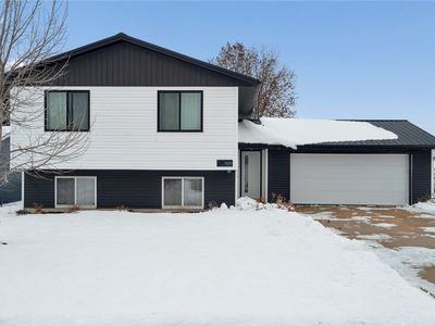 1620 Hillcrest Ct, Marion, IA, 52302