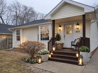 613 SW 61st St, Des Moines, IA 50312