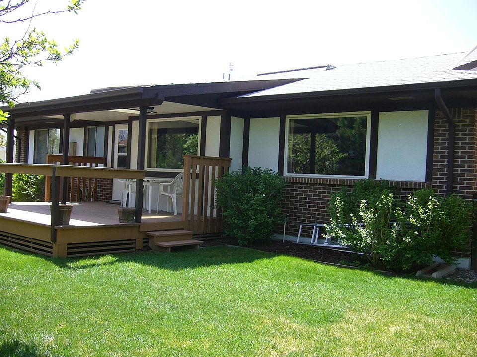 2nd image of 13941 W Warren Dr