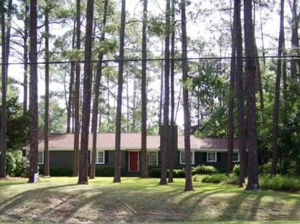 2001 S Main St, Moultrie, GA 31768