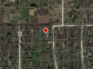 17 Carlisle Rd, Hawthorn Woods, IL 60047