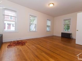 28 Plymouth St #1A, Cambridge, MA 02141