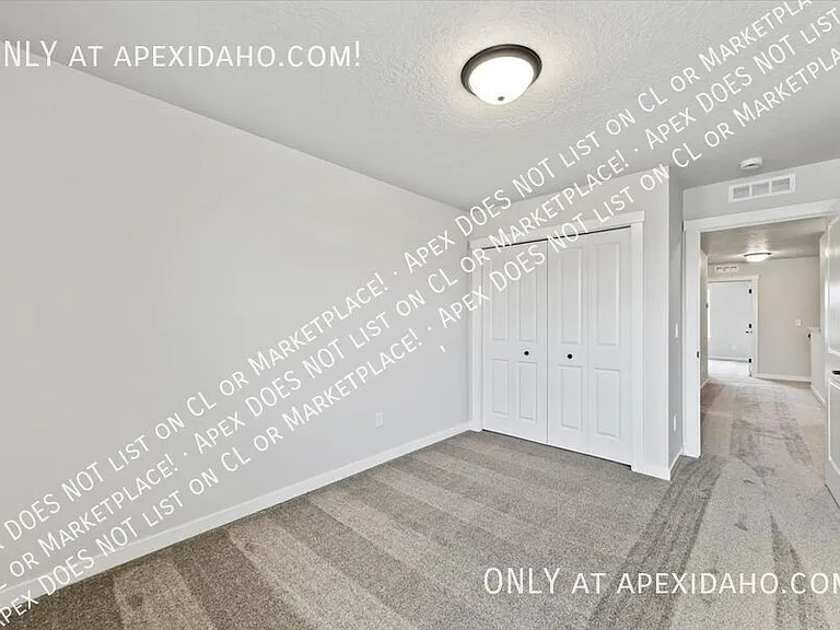 4264 W Topeka St — Photo 26