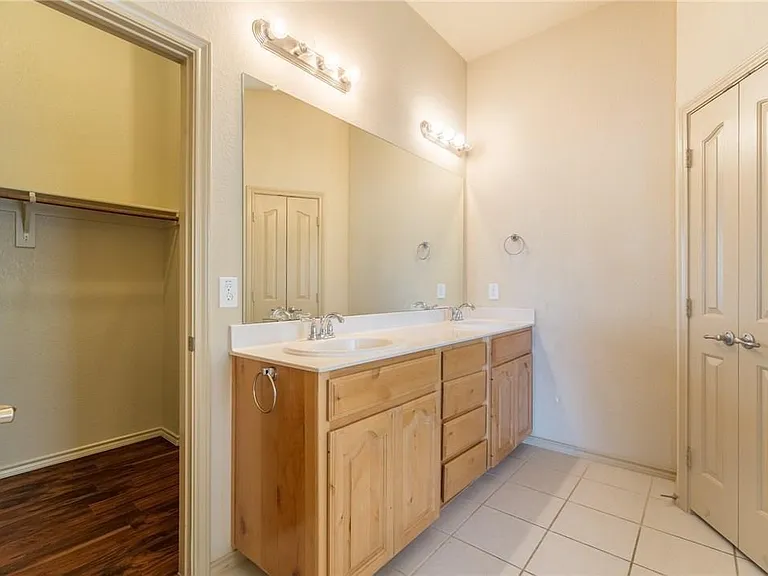 3003 Belmont Ct — Photo 21