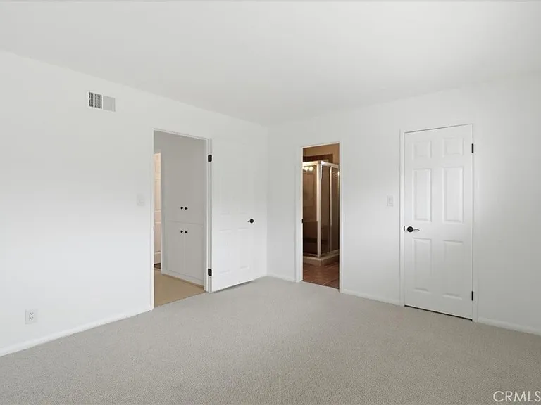 577 Houston Dr — Photo 14