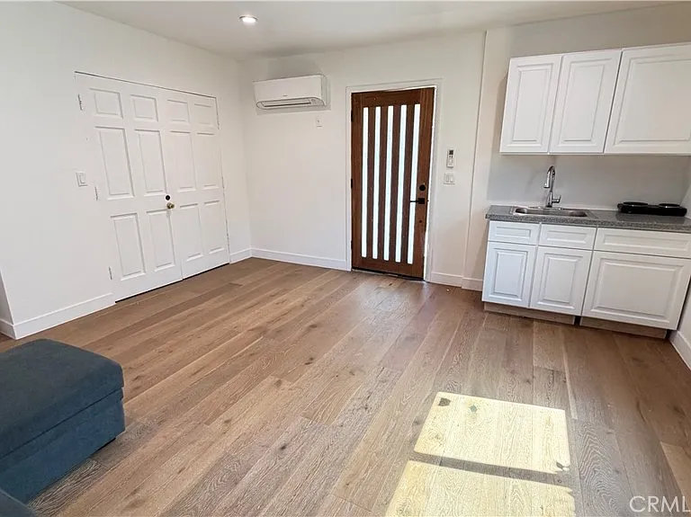 7257 Wilbur Ave #ADU — Photo 8