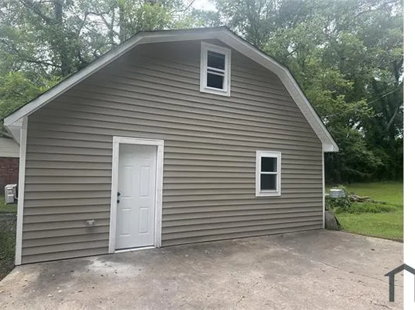 561 Griffin St, West Pt, MS 39773