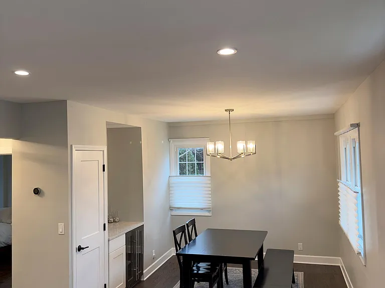 4907 Bryan Pl — Photo 3