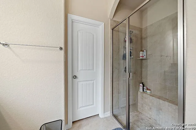 8726 Hideout Bnd — Photo 22