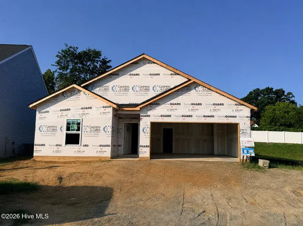 127 Crossvine Street, Selma, NC 27576