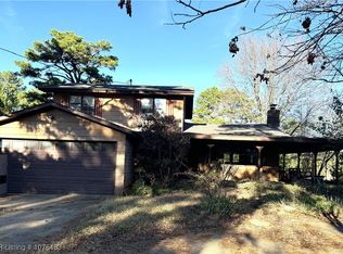 24718 Wann Rd, Howe, OK 74940