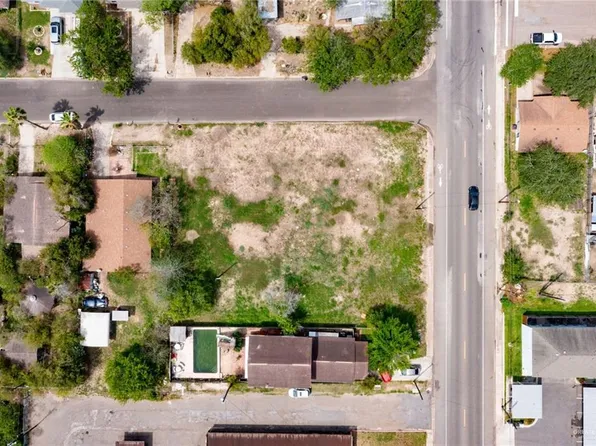 513 S 4th Ave, Edinburg, TX 78539