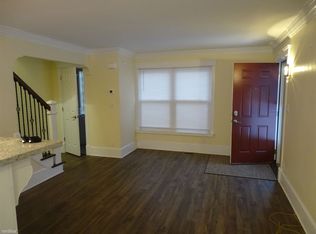 1112 W Maumee St, Adrian, MI 49221