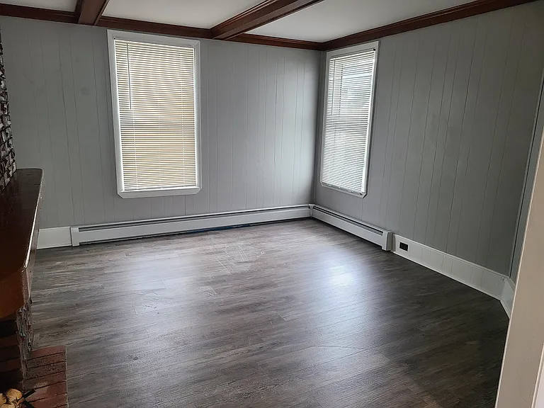 17 Stearns St #2 — Photo 4