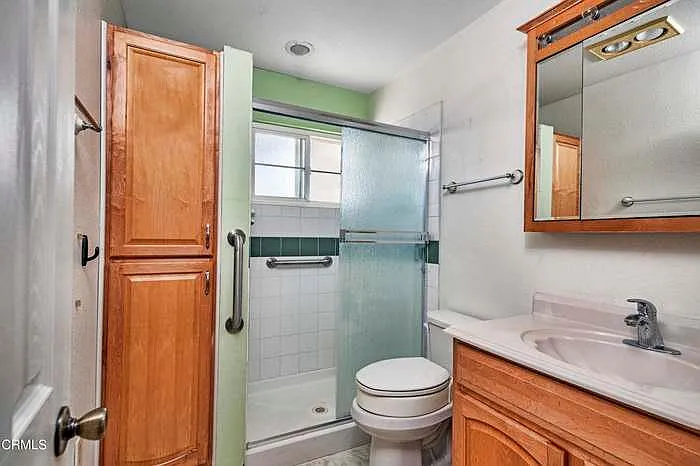 3 bed, 1392 sqft, $4,200 — Photo 4