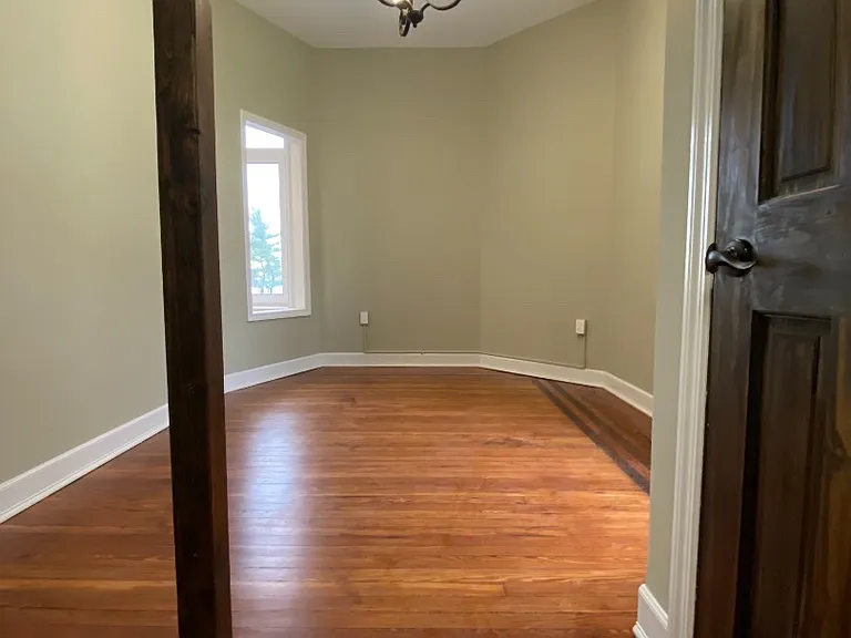 155 Beacon Hill Dr #4 — Photo 9