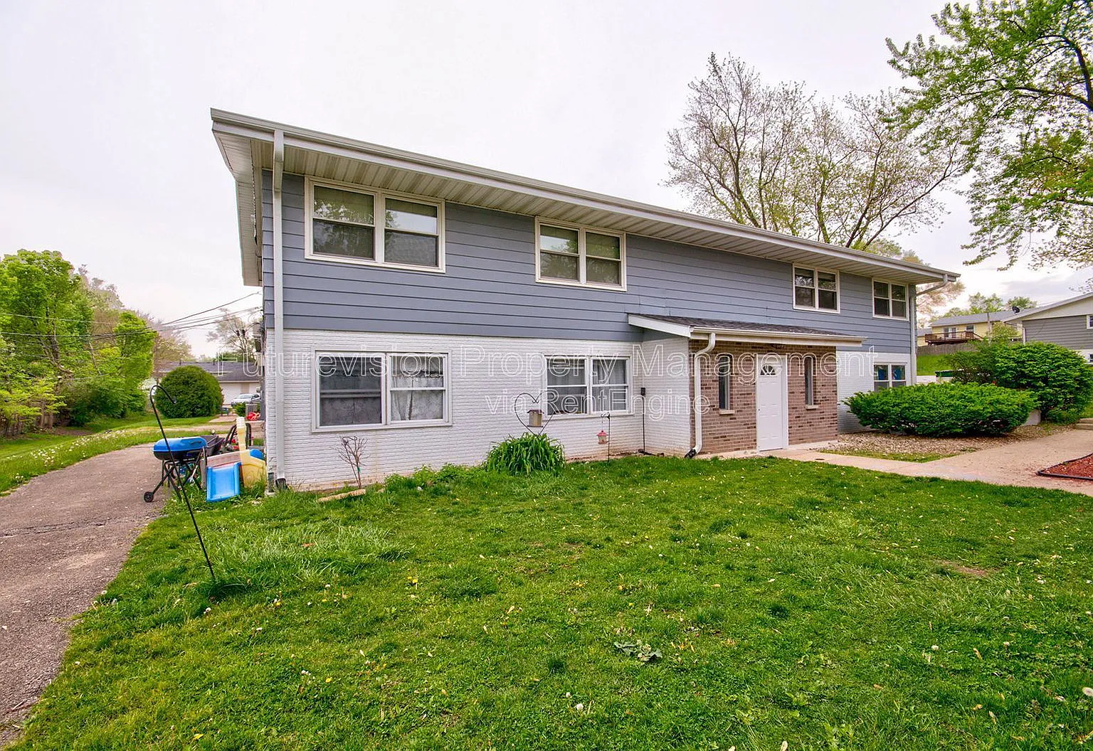2 bed, 1.0 bath, $1,475 — Photo 2