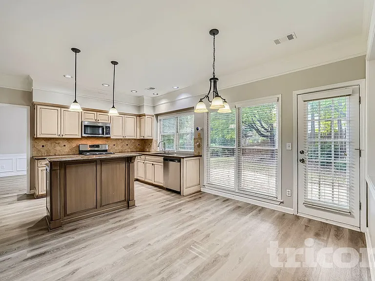 185 Gainford Ct — Photo 15
