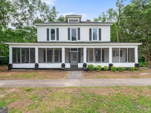 606 E Solomon St, Griffin, GA 30223