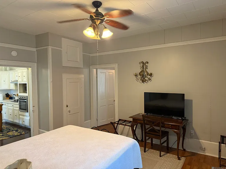 23930 Railroad Ave — Photo 23