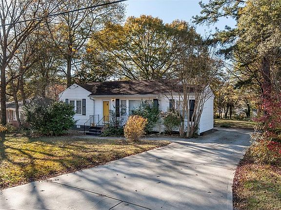 2nd image of 180 Nancy Dr