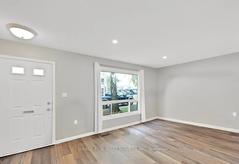 3 bed, $2,600 — Photo 4
