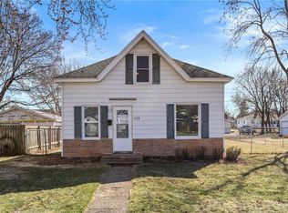 533 S Main St, Chippewa Falls, WI 54729