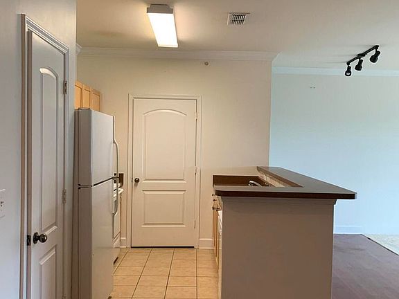 3rd image of 6401 Borasco Dr Unit 3802