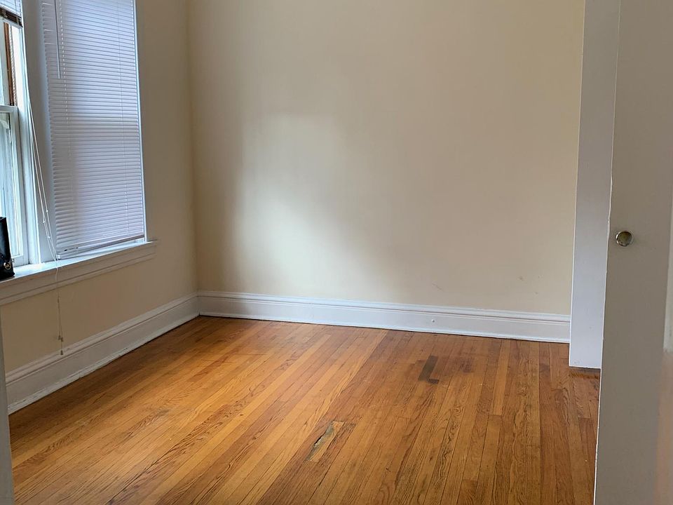 1st image of 5047 N Damen Ave