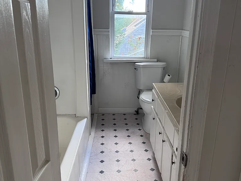 1114 Ordway Pl #D — Photo 8