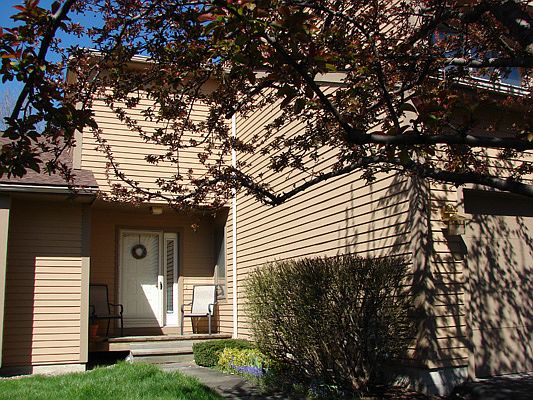 5th image of 404 White Heron Cir