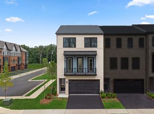 42231 Shining Star Sq, Ashburn, VA 20148