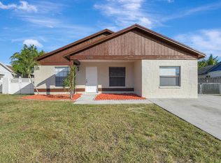 1398 Thornbank Ln, Royal Palm Beach, FL 33411