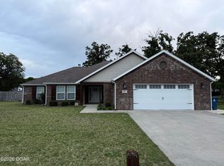 407 Dogwood Trails Loop, Carl Junction, MO 64834