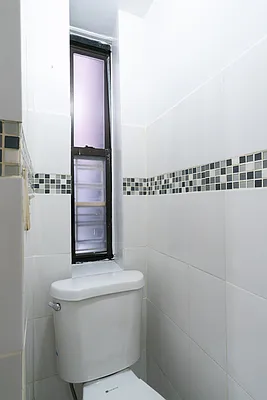 Rented by Julianna Realty Corp | media 13