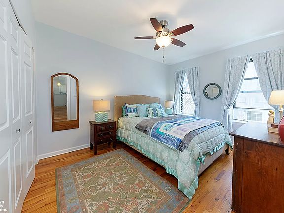 4th image of 418 Saint Johns Pl APT 5E