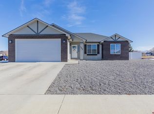 2505 Glen View Dr, Montrose, CO 81401