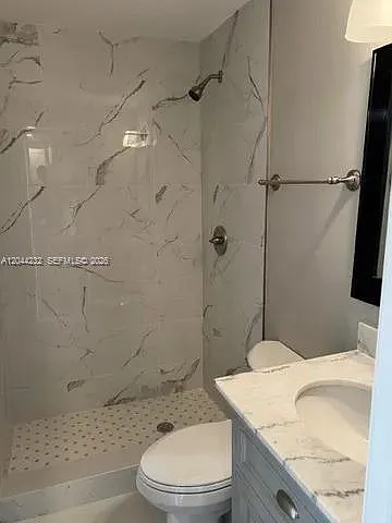 777 SW 9th Ave #414 — Photo 6