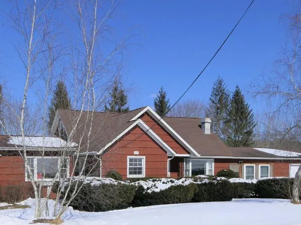 167 Montgomery St, Canajoharie, NY 13317